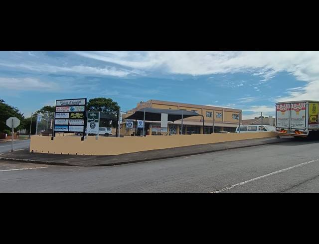 50M² RETAIL TO LET IN CARRINGTON HEIGHTS